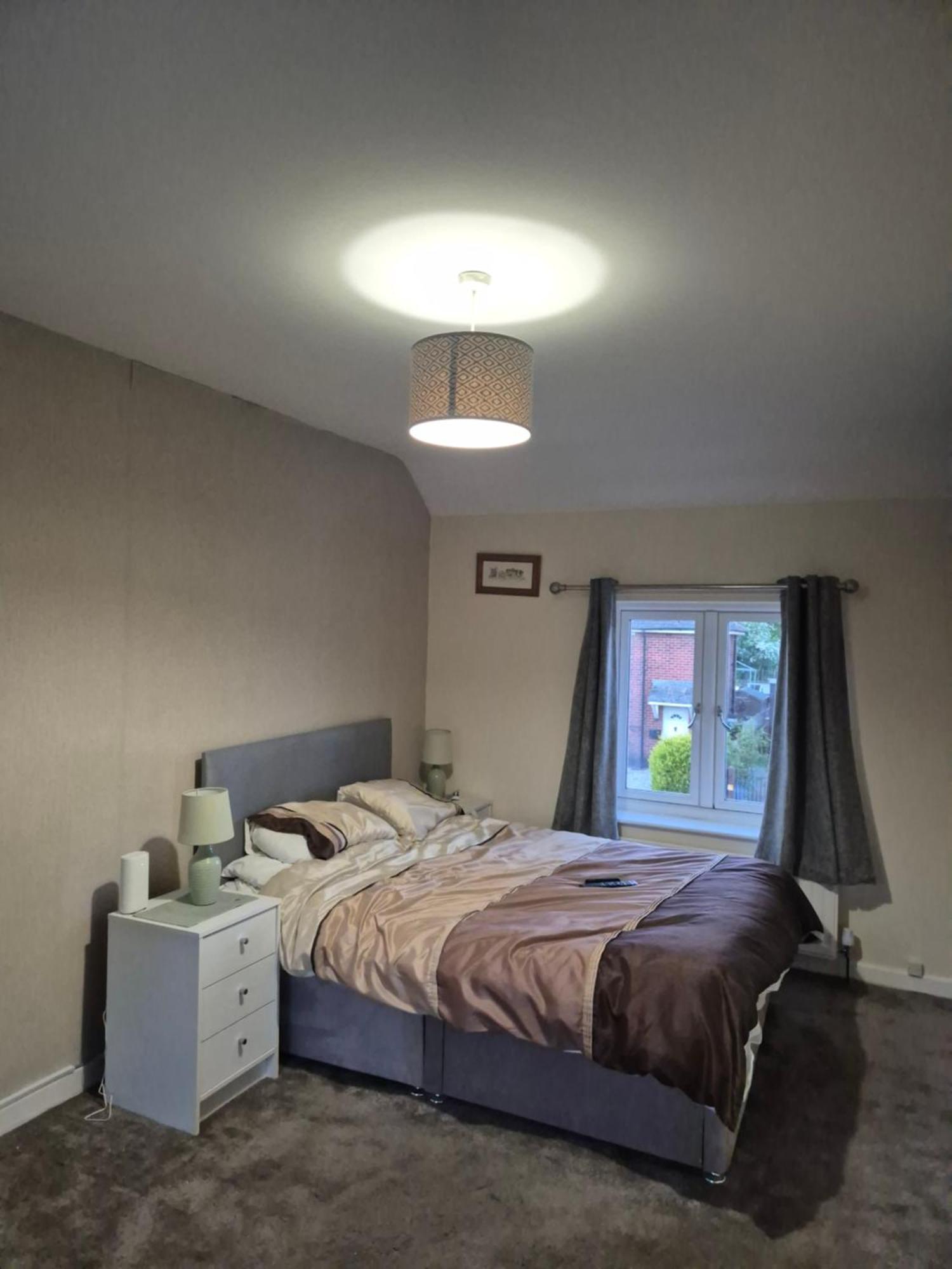 Accomadation Wrexham Luaran gambar